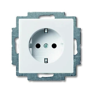 BASIC55 1-GANG SOCKET OUTLET SCHUKO WITH CHILD PROTECTION